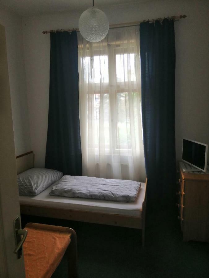 Pension65 Police nad Metují Esterno foto